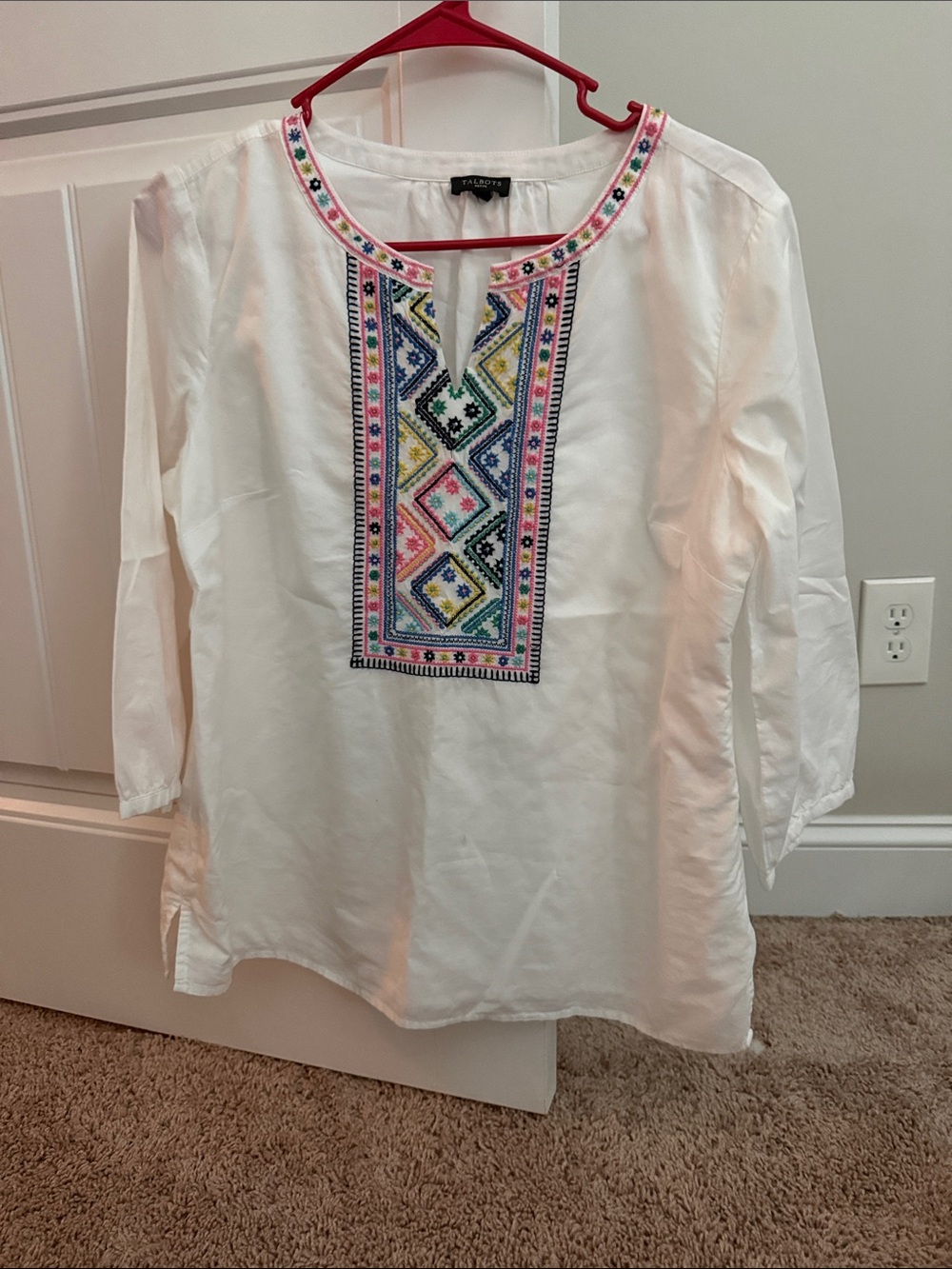 Talbots White Tunic with Multicolor Embroidered Front Panel